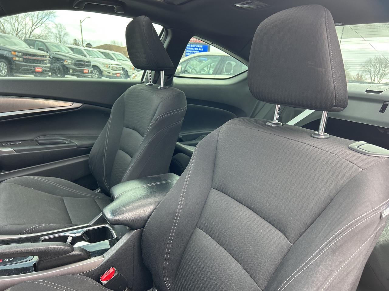 2017 Honda Accord Coupe EX, CLEAN CARFAX, SUNROOF, REMOTE START! - Photo #10