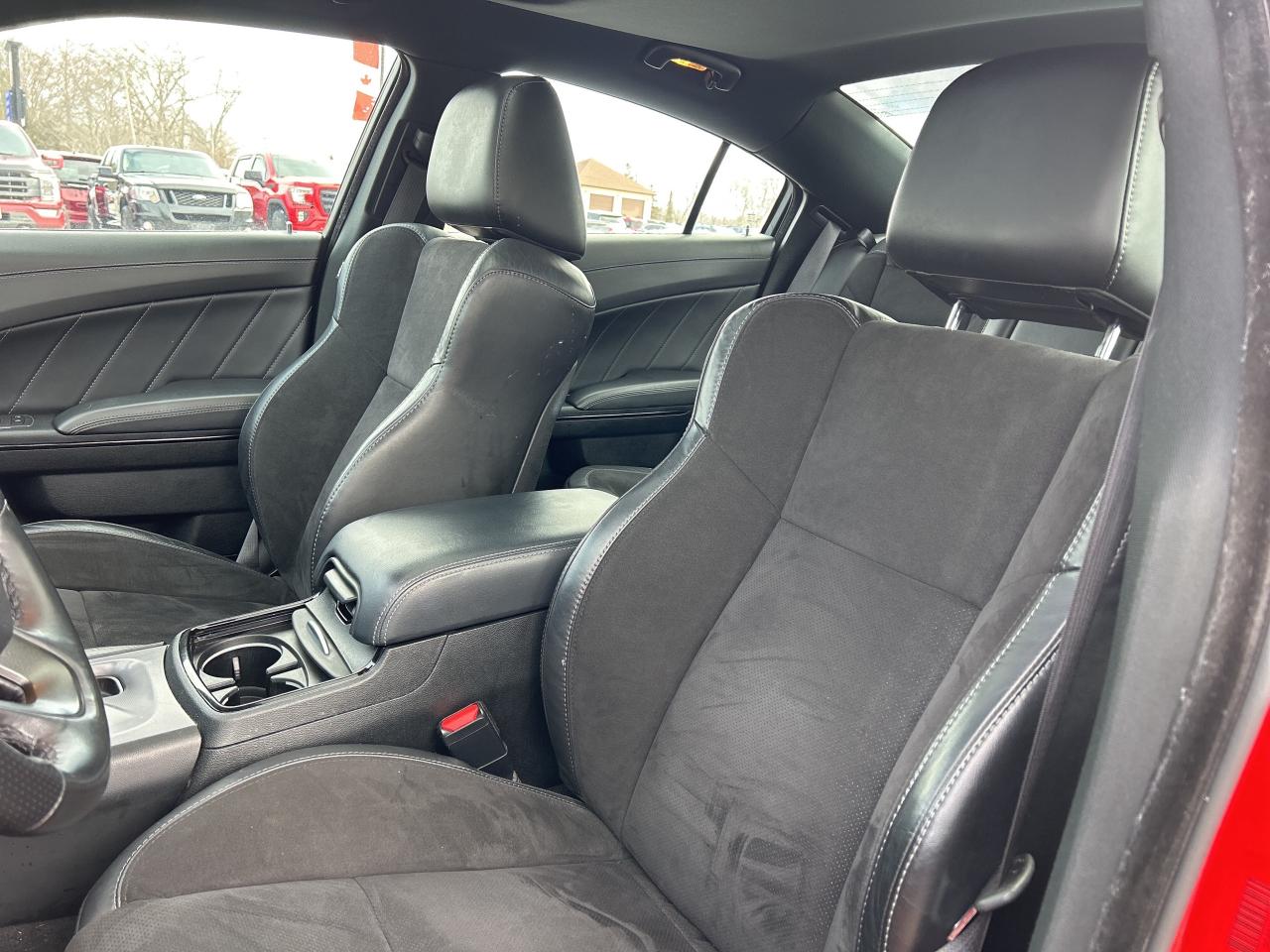 2023 Dodge Charger GT AWD, REMOTE START, SUNROOF, CLEAN CARFAX! - Photo #10