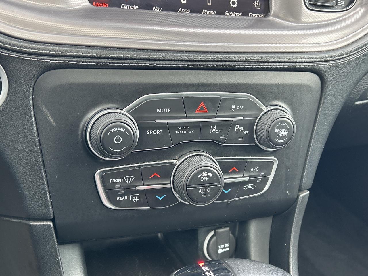 2023 Dodge Charger GT AWD, REMOTE START, SUNROOF, CLEAN CARFAX! - Photo #17