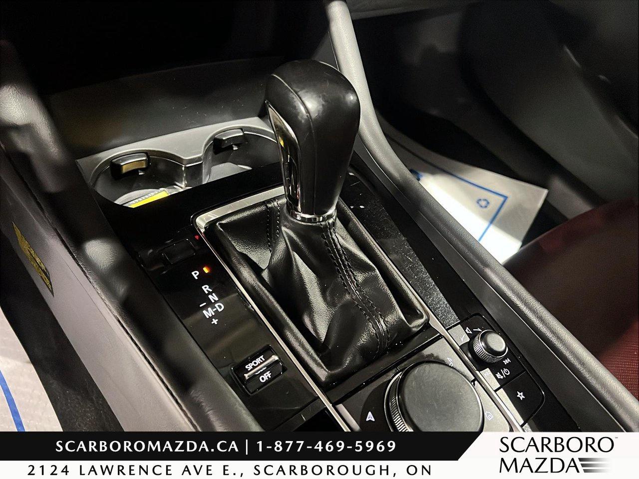 2020 Mazda MAZDA3 SPORT GT Photo