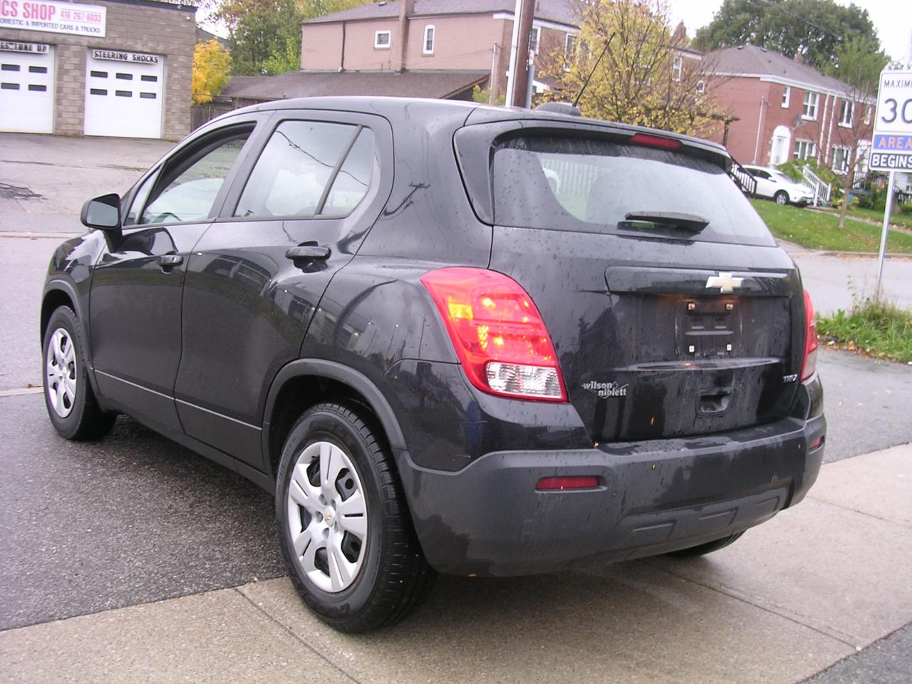 2015 Chevrolet Trax Fwd 4dr Ls Photo4