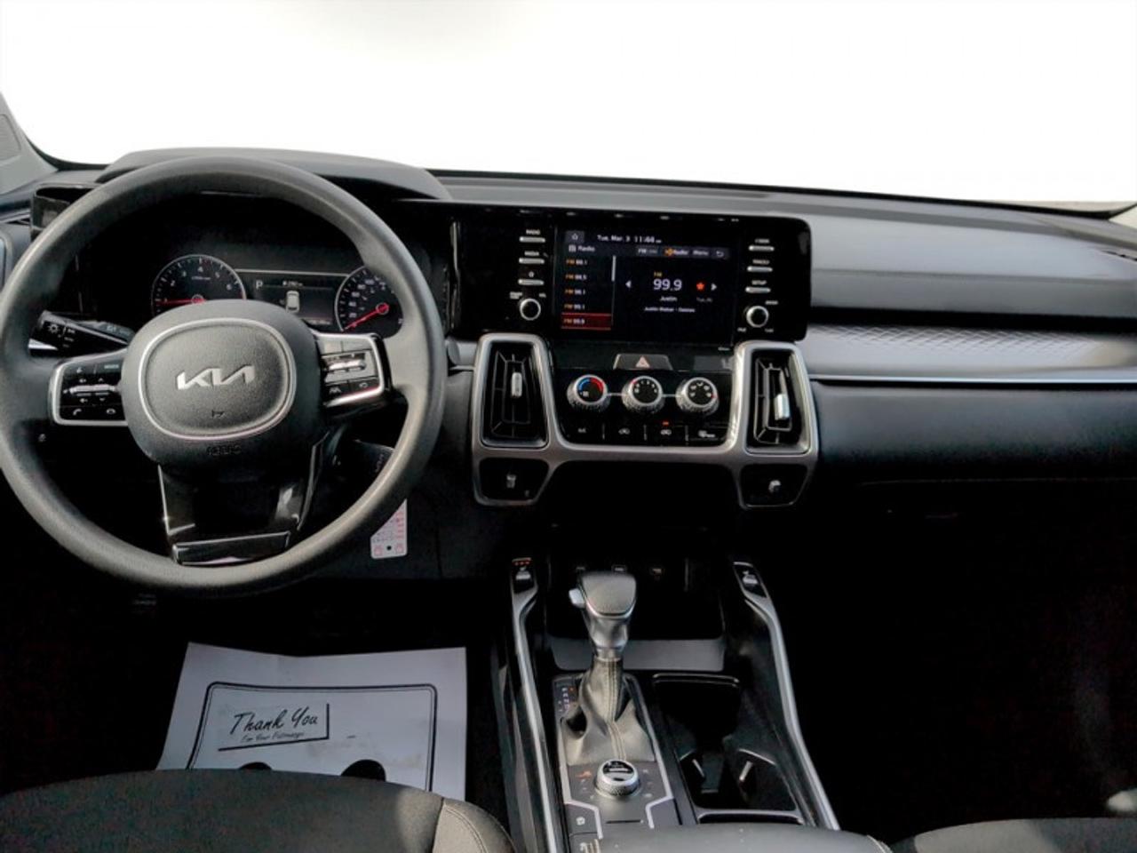2022 Kia Sorento LX Premium  **CLEAN CARFAX - 7 PASS** Photo