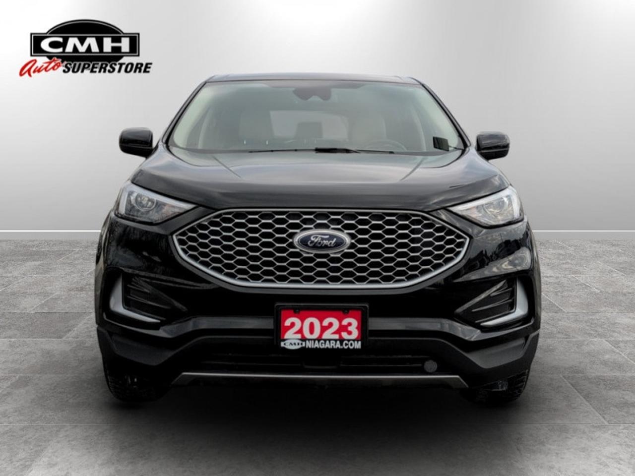 2023 Ford Edge SEL  **LOW KMS - 13 SERVICE RECS.** Photo