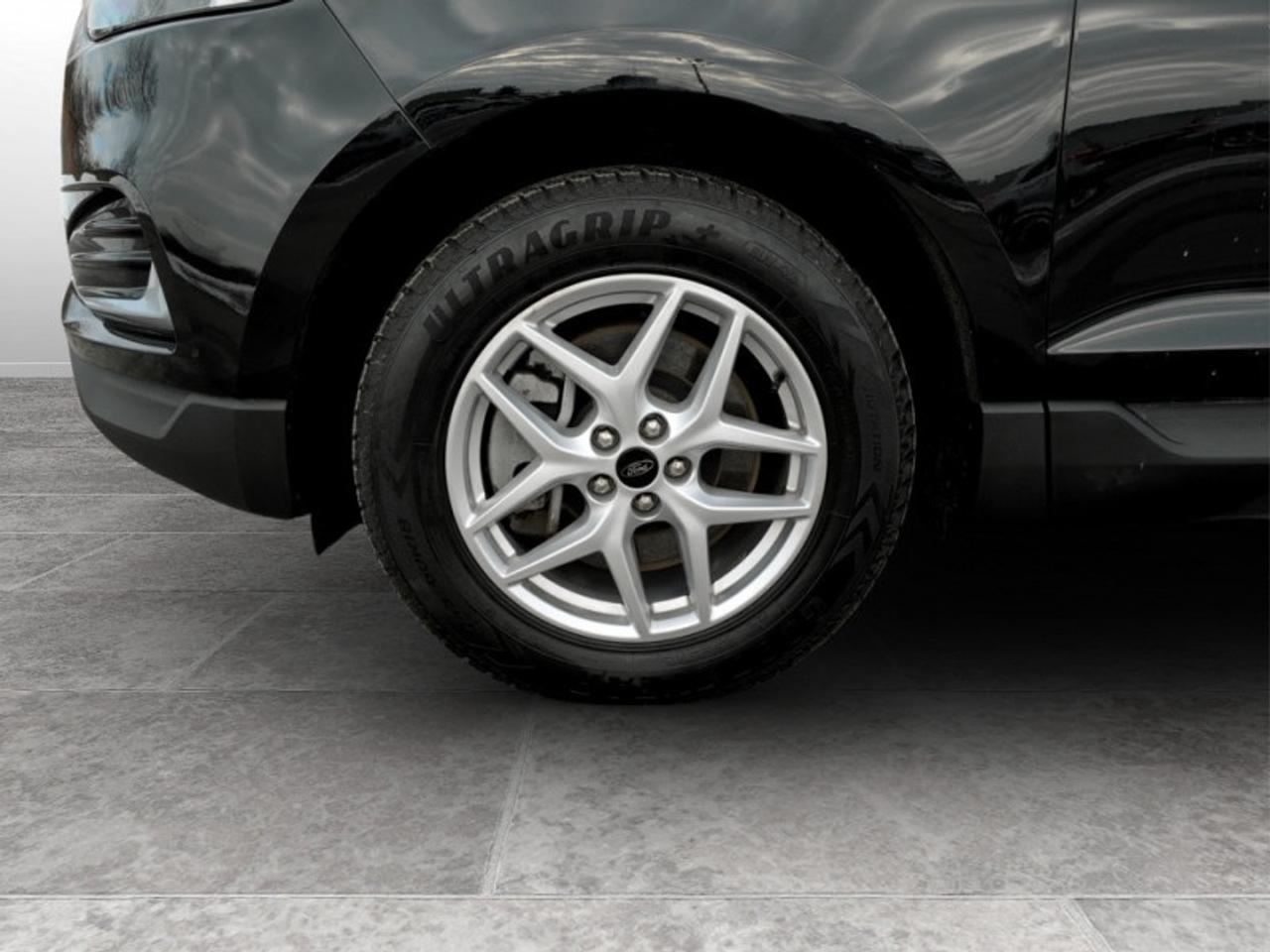 2023 Ford Edge SEL  **LOW KMS - 13 SERVICE RECS.** Photo