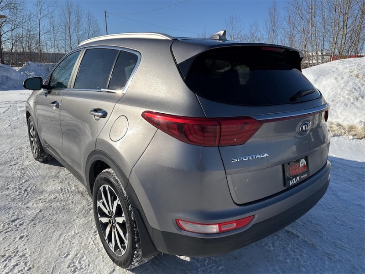 2017 Kia Sportage EX  Heated Seats - $140 B/W Photo