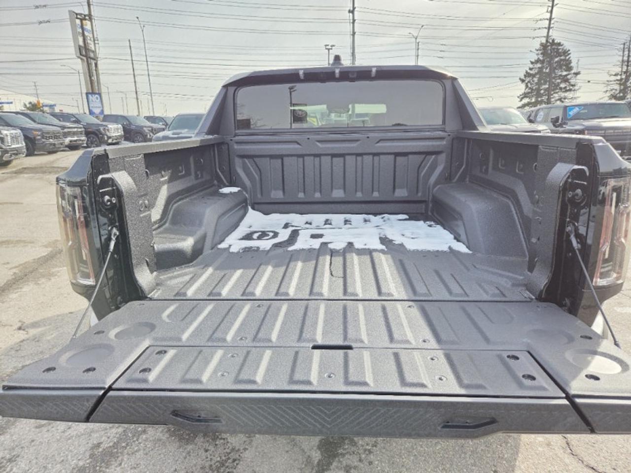 2026 GMC HUMMER EV Pickup 2X  - Infinity Roof Photo