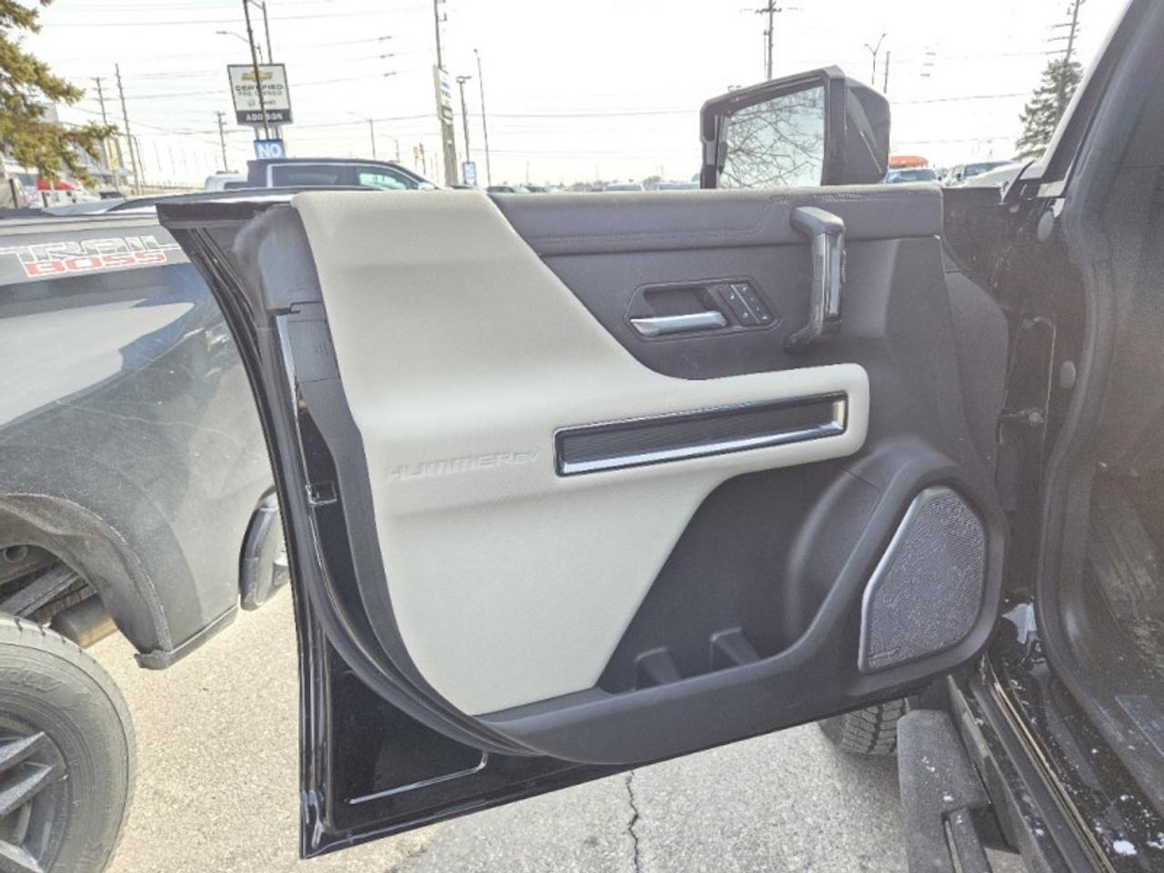 2026 GMC HUMMER EV Pickup 2X  - Infinity Roof Photo