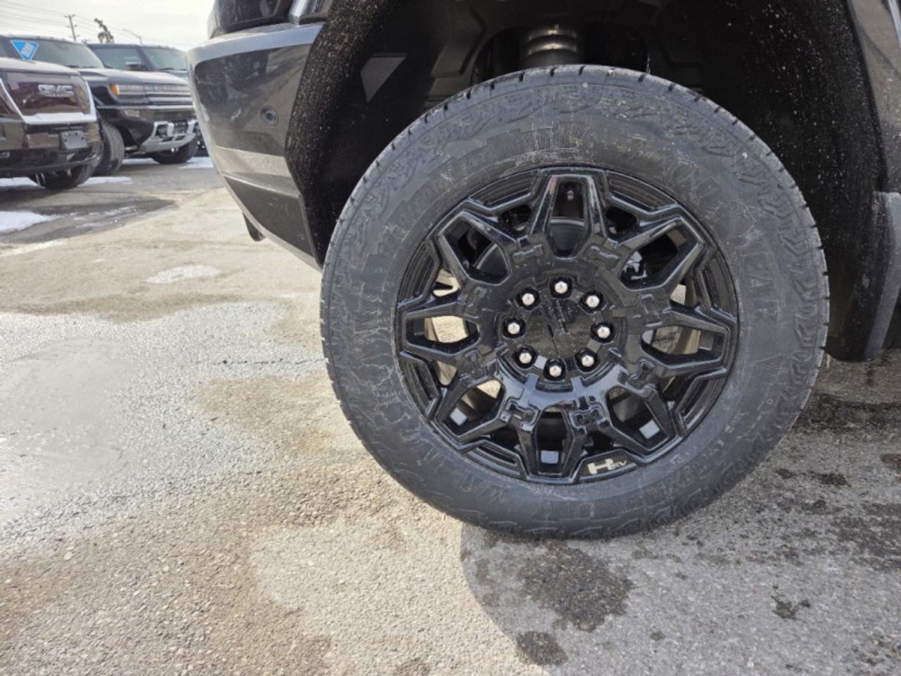 2026 GMC HUMMER EV Pickup 2X  - Infinity Roof Photo