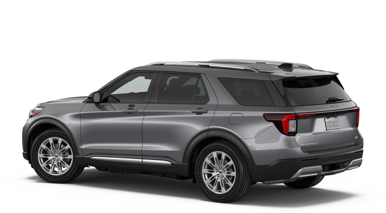 2026 Ford Explorer Platinum™ Photo1