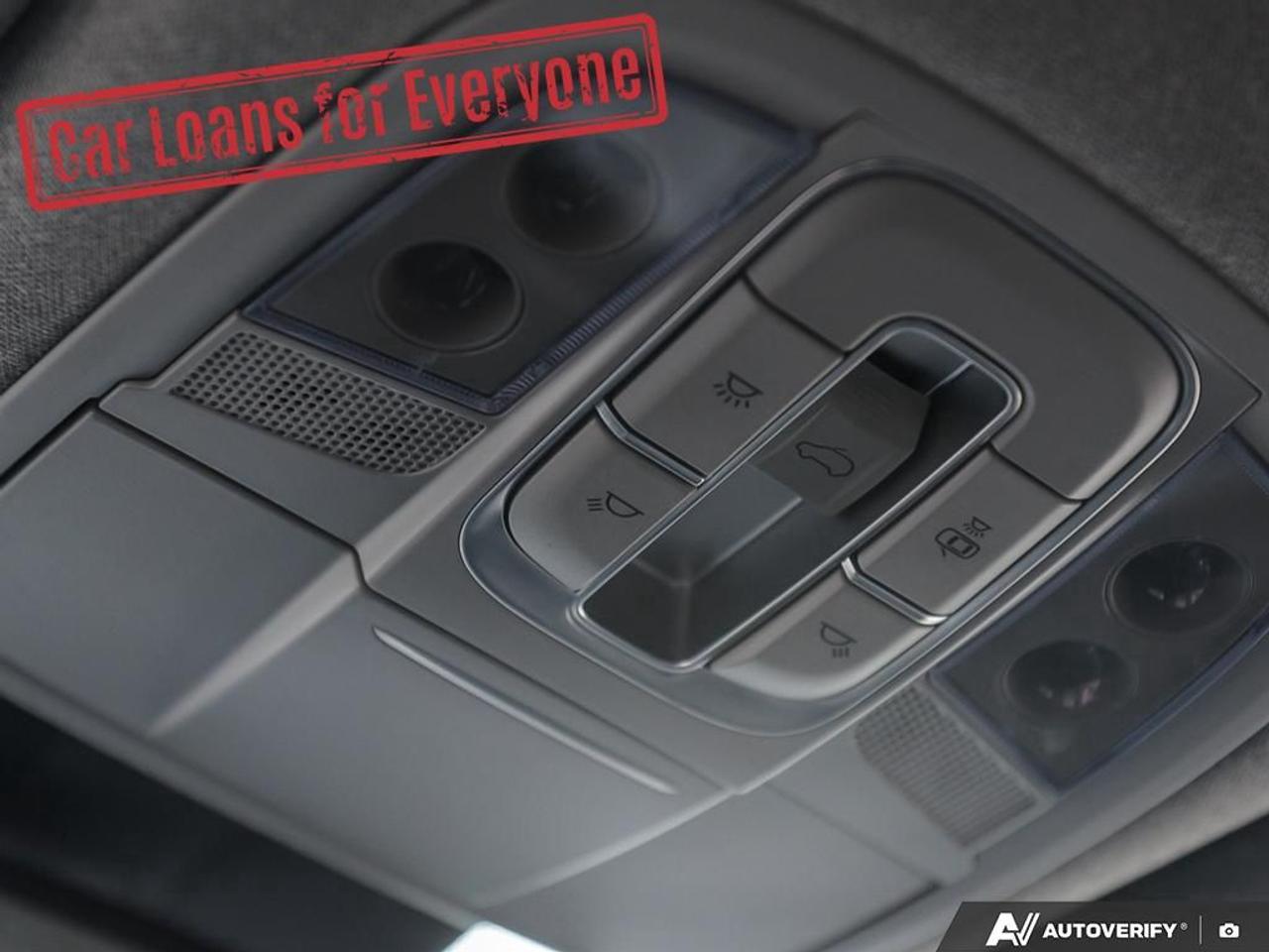 2020 Hyundai Santa Fe Ultimate Photo