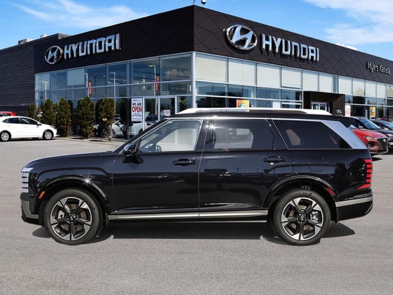 2026 Hyundai Palisade Hybrid Luxury 7-Passenger  - $212.29 /Wk Photo2