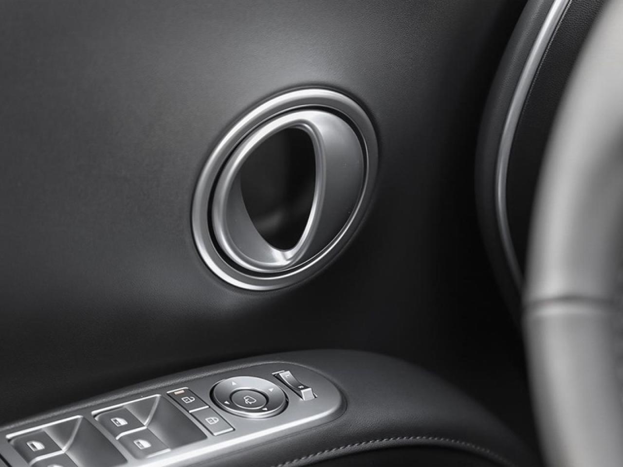 2026 Hyundai Palisade Hybrid Luxury 7-Passenger  - $212.29 /Wk Photo