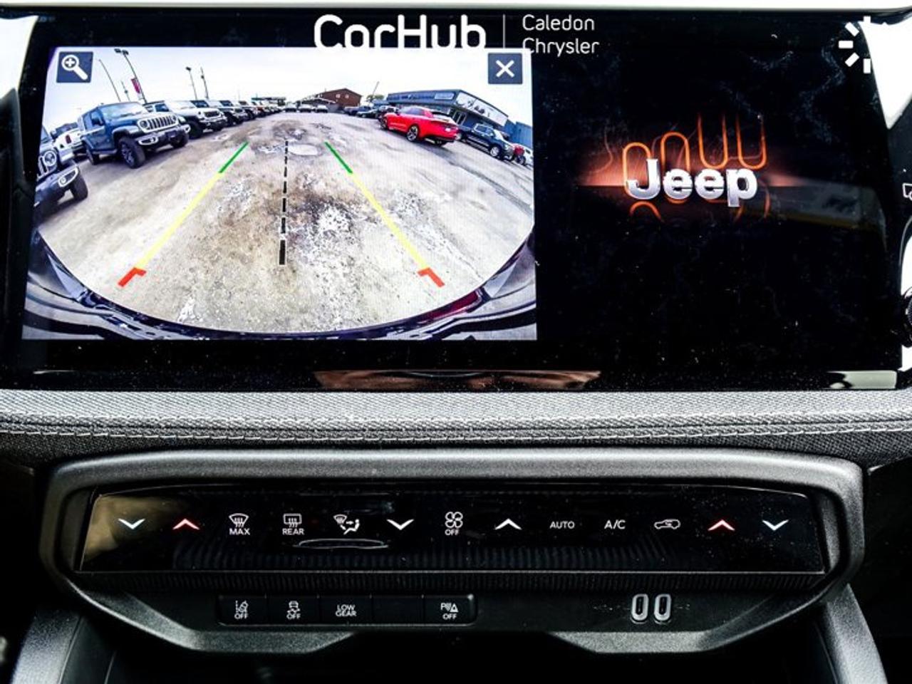 2026 Jeep Cherokee 4x4 12.3"Display Blind Spot Lane assist Heated Front Seats Photo