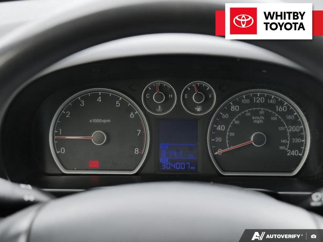 2011 Hyundai Elantra Touring L 2.0L Photo