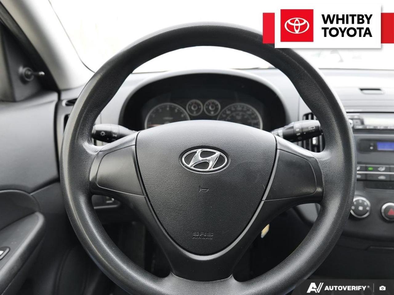 2011 Hyundai Elantra Touring L 2.0L Photo