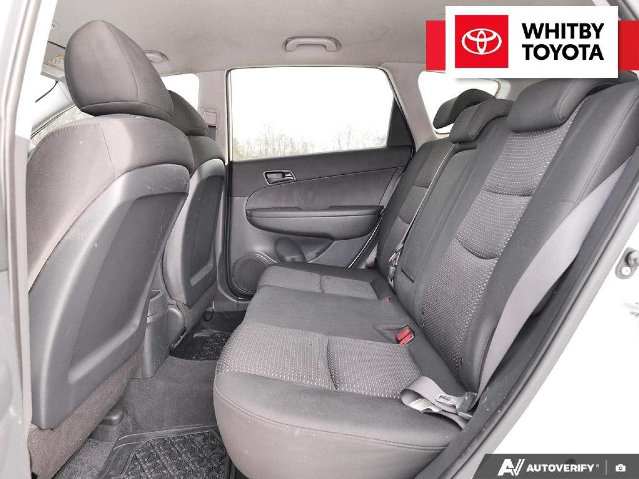 2011 Hyundai Elantra Touring L 2.0L Photo