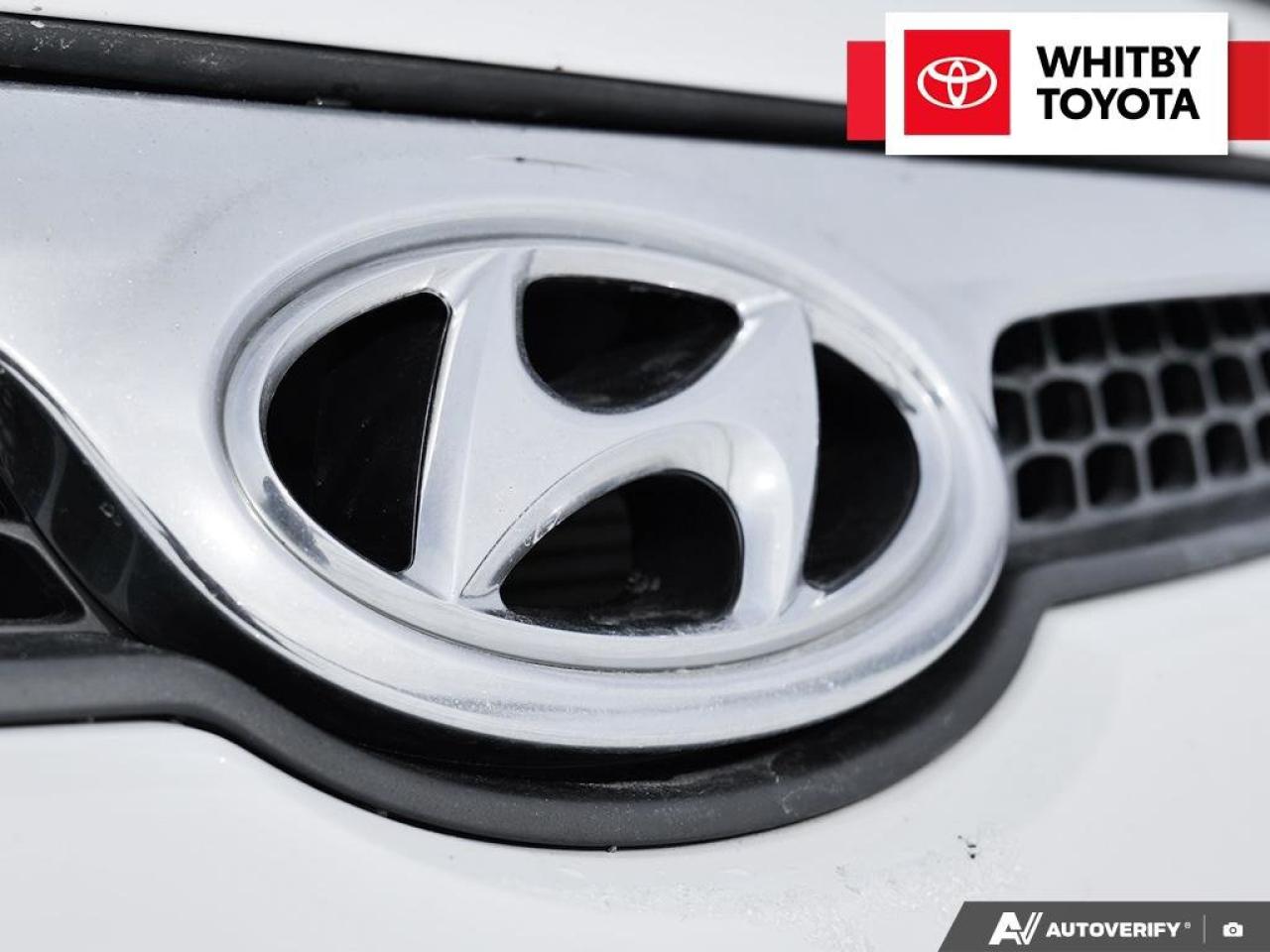 2011 Hyundai Elantra Touring L 2.0L Photo