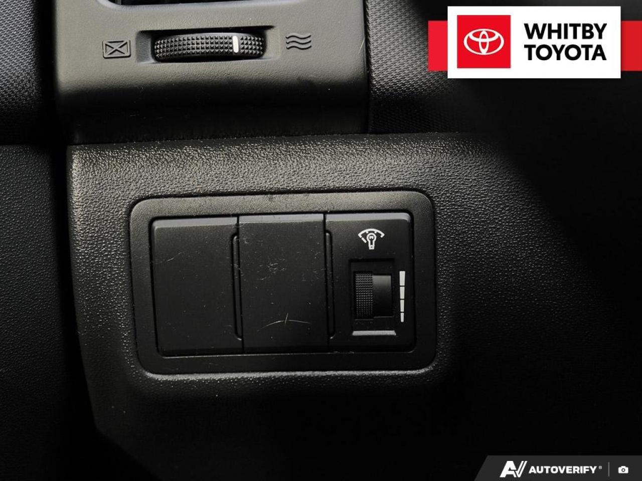 2011 Hyundai Elantra Touring L 2.0L Photo