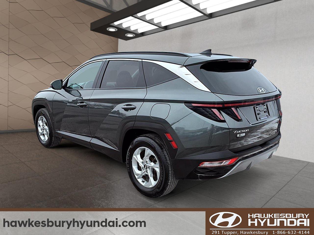 2022 Hyundai Tucson Preferred Photo3