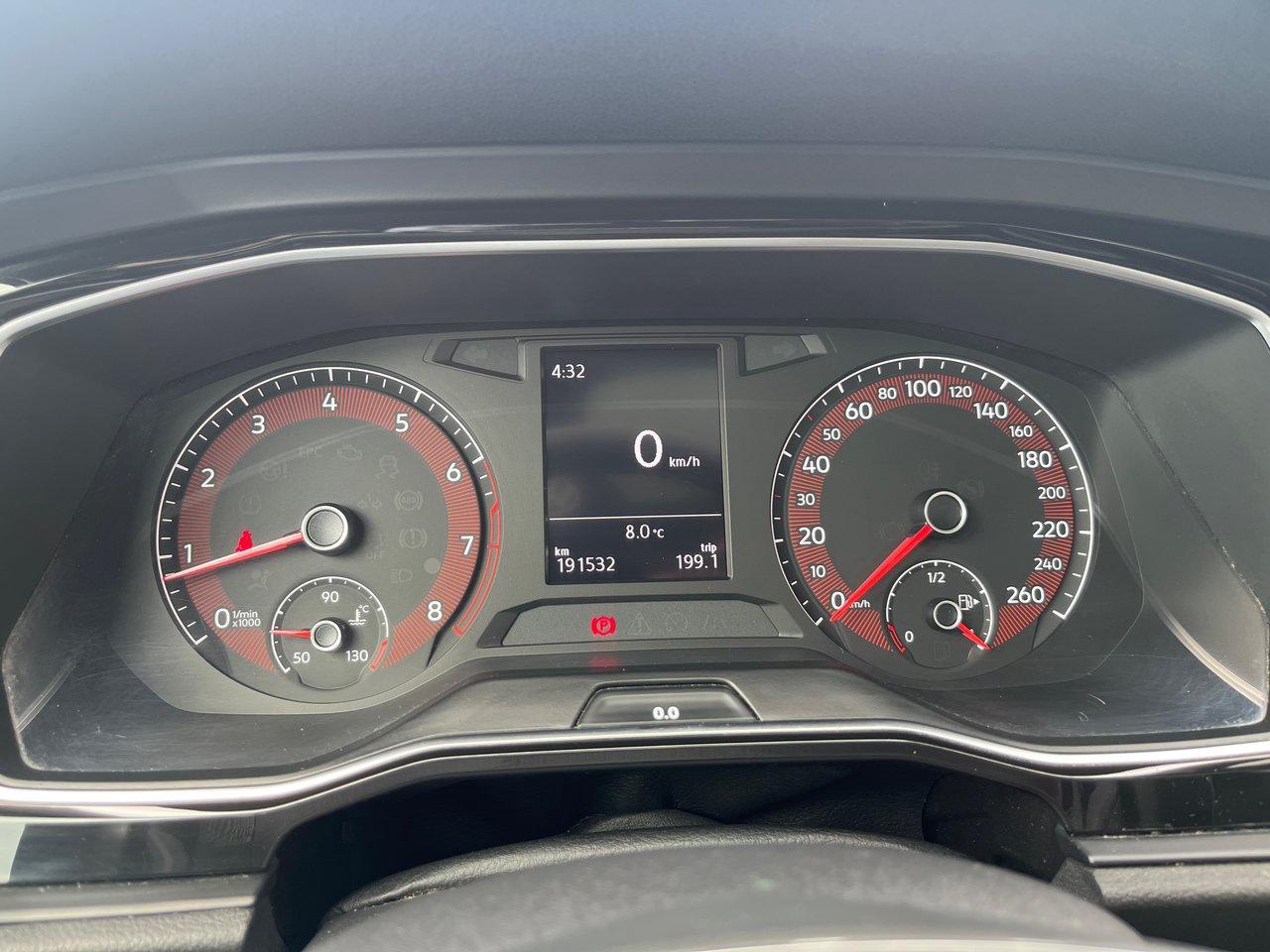 2019 Volkswagen Jetta Highline 1.4T 6sp Photo