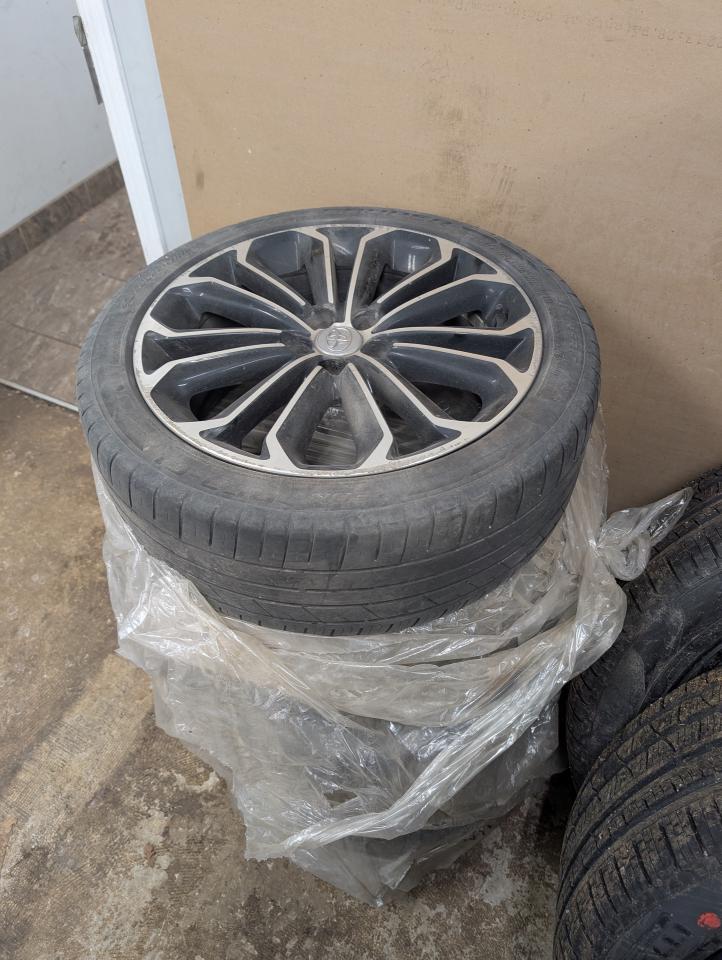 2016 Toyota Corolla 4DR SDN MAN CE Photo