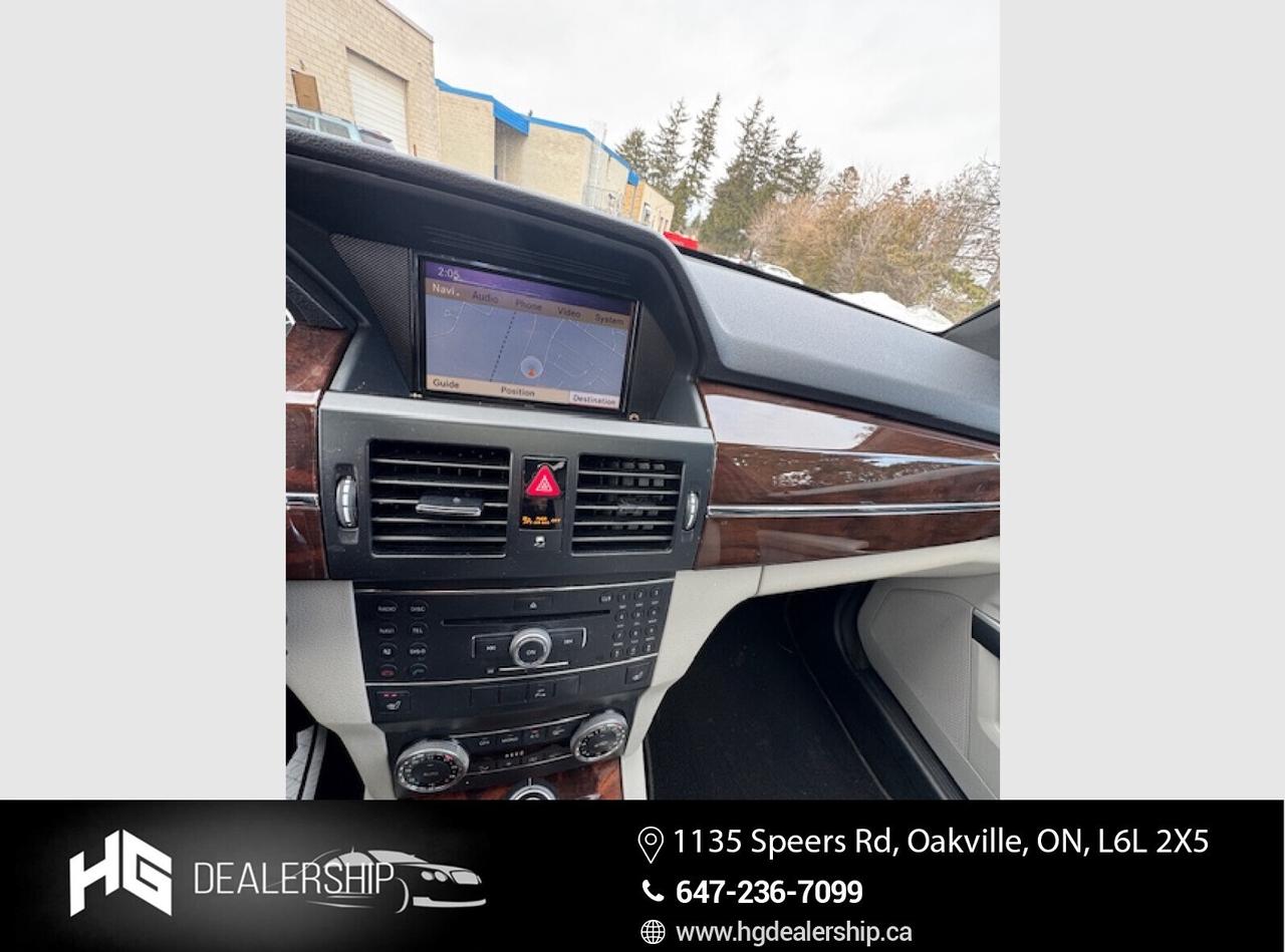 2011 Mercedes-Benz GLK-Class GLK350 Photo