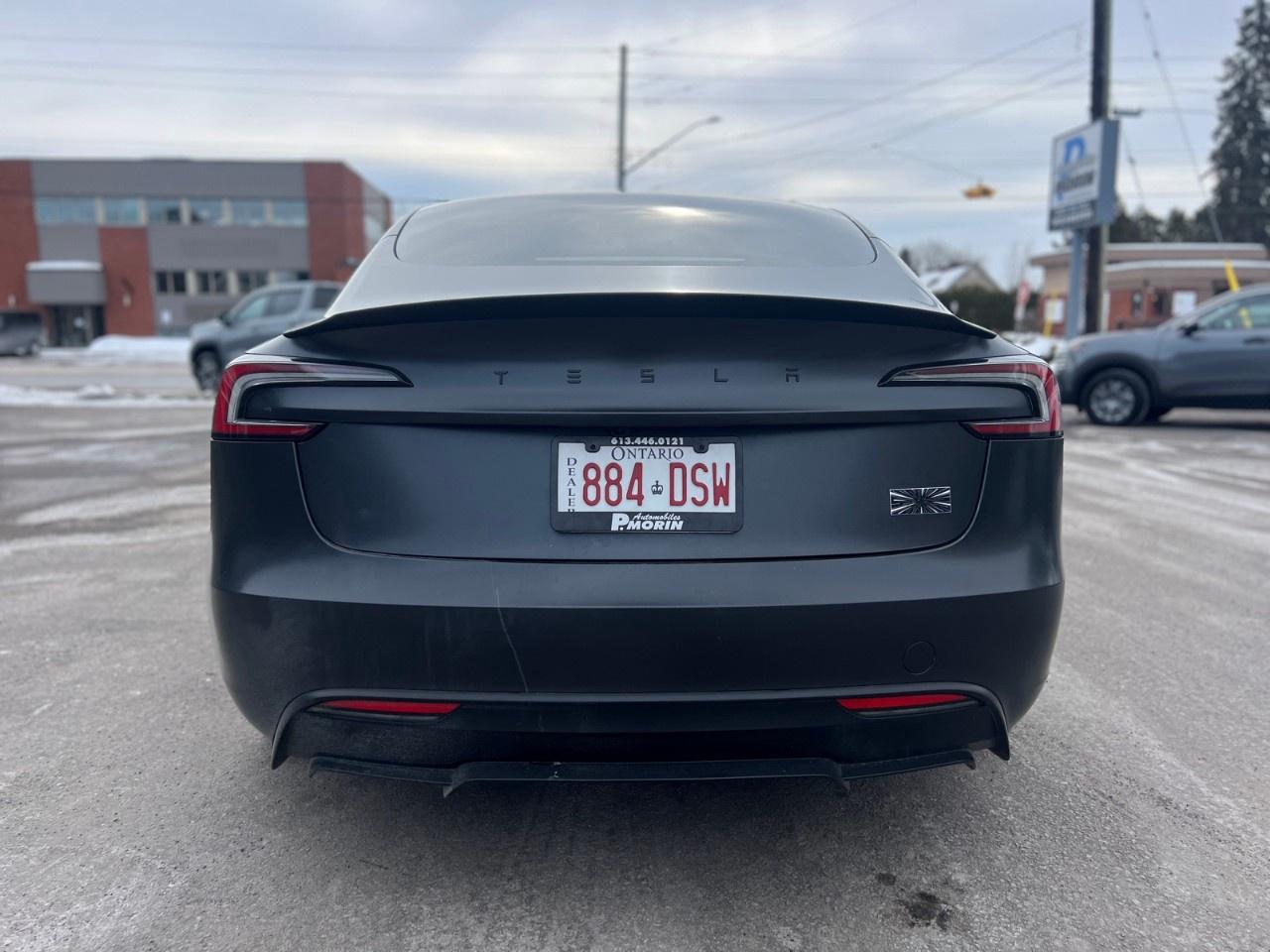 2024 Tesla Model 3 PERFORMANCE AWD Photo3