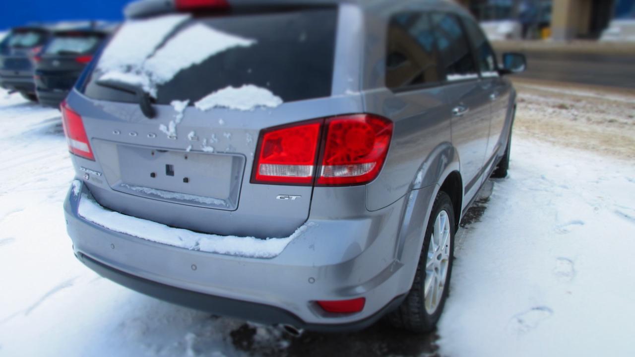 2018 Dodge Journey GT 4dr All-Wheel Drive Photo2