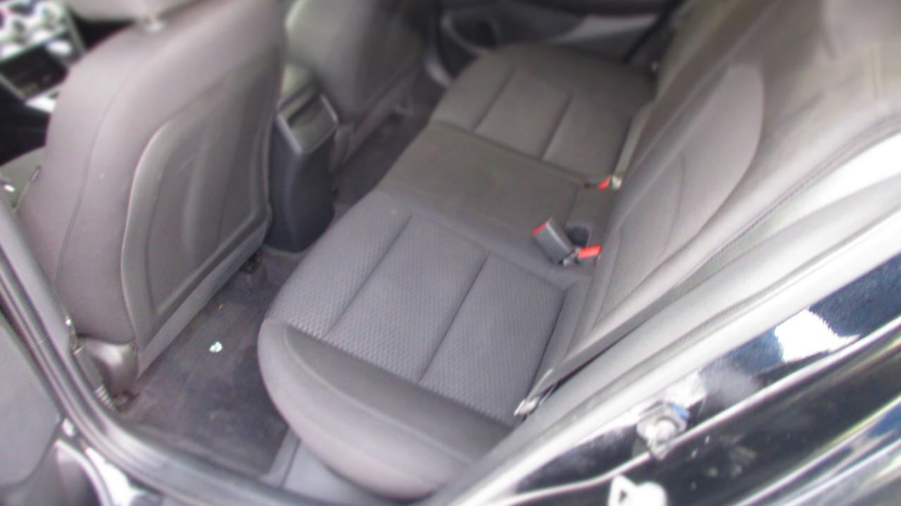 2020 Hyundai Elantra PREFERRED 4DR SEDAN Photo4