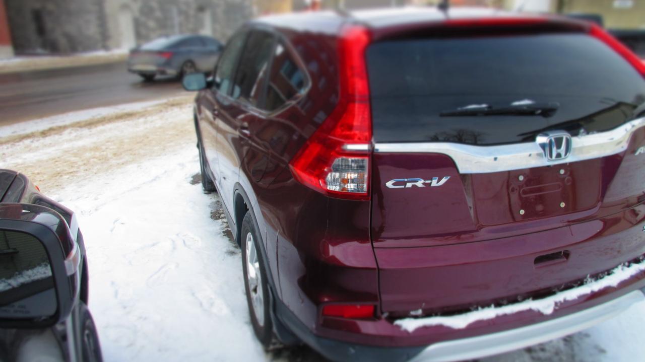 2016 Honda CR-V SE 4dr All-wheel Drive Photo