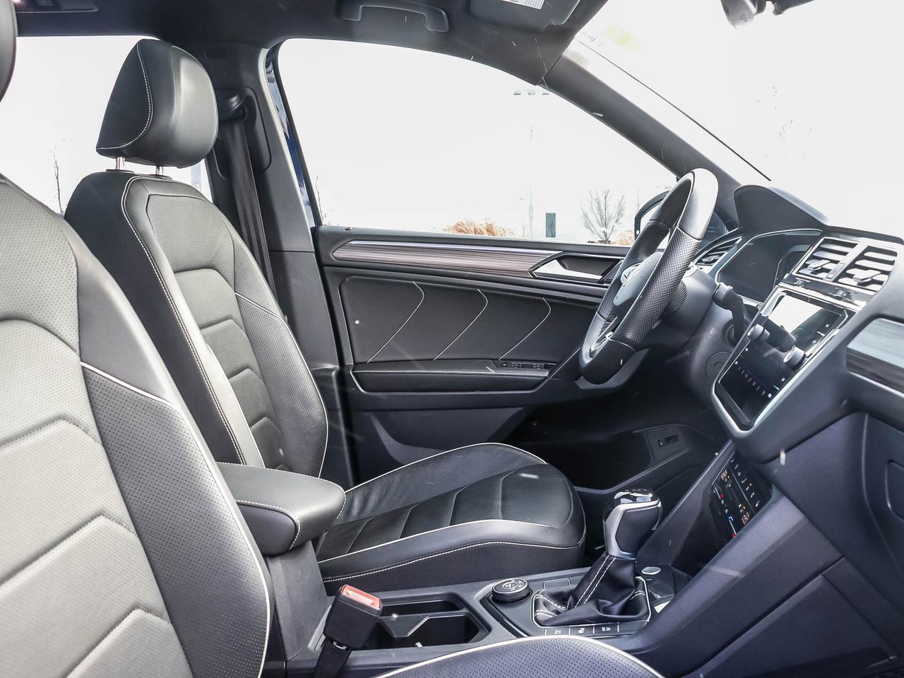 2024 Volkswagen Tiguan HIGHLINE R-LINE 4MOTION Photo