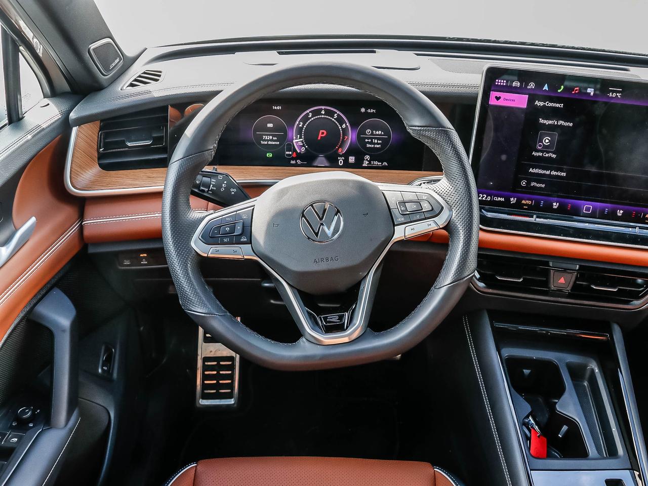 2025 Volkswagen Tiguan HIGHLINE R-LINE 4MOTION Photo