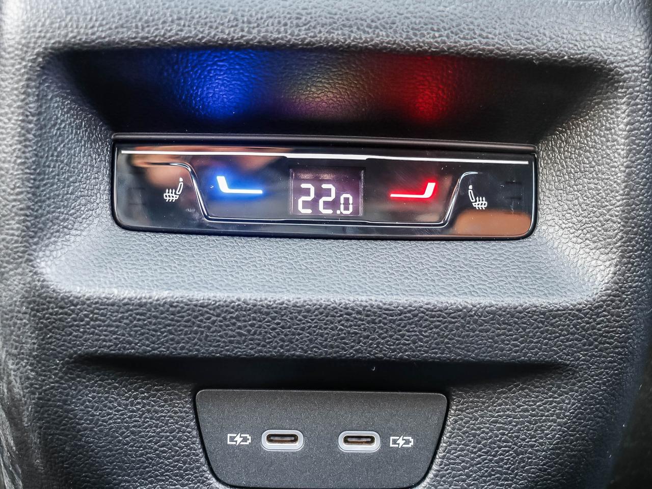 2025 Volkswagen Tiguan HIGHLINE R-LINE 4MOTION Photo