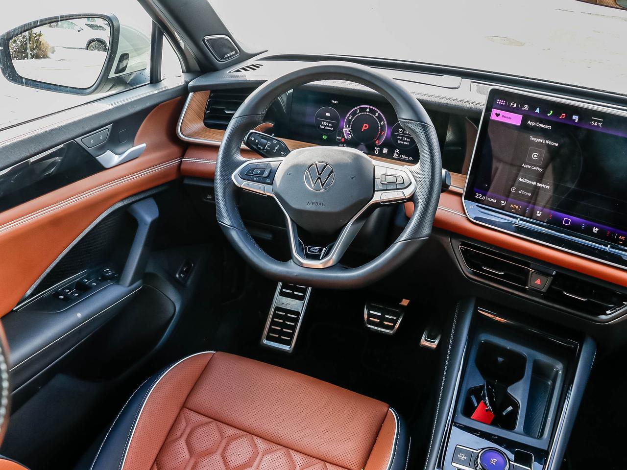 2025 Volkswagen Tiguan HIGHLINE R-LINE 4MOTION Photo