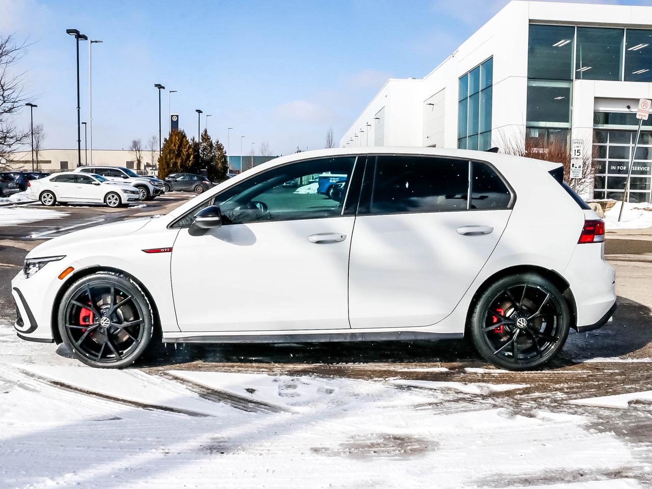 2024 Volkswagen Golf GTI 380 Autobahn Manual Photo