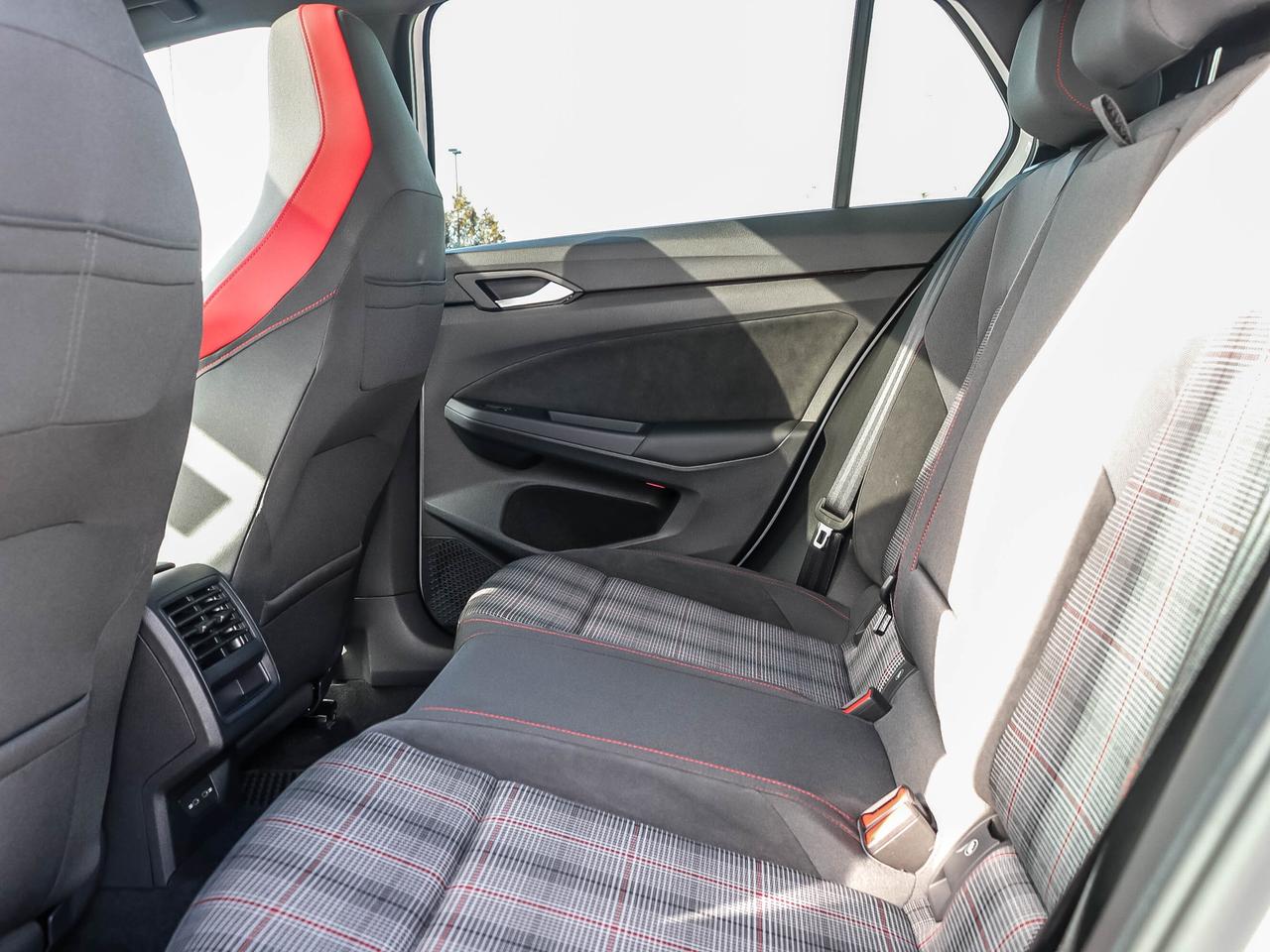 2024 Volkswagen Golf GTI 380 Autobahn Manual Photo