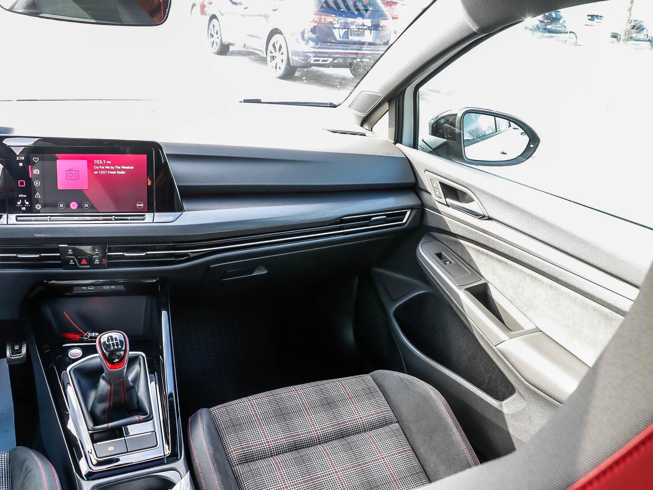 2024 Volkswagen Golf GTI 380 Autobahn Manual Photo