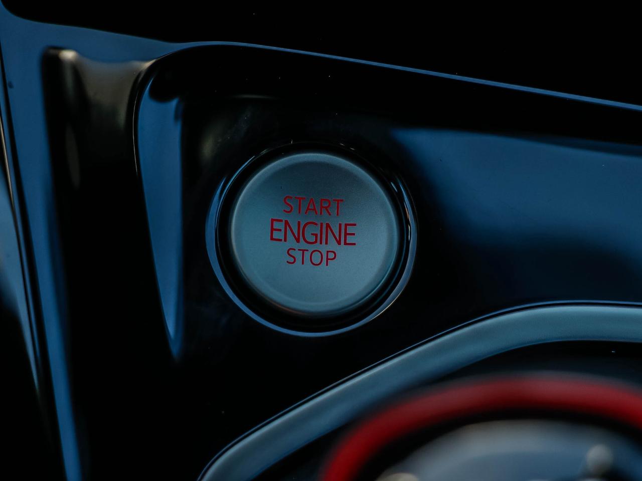 2024 Volkswagen Golf GTI 380 Autobahn Manual Photo