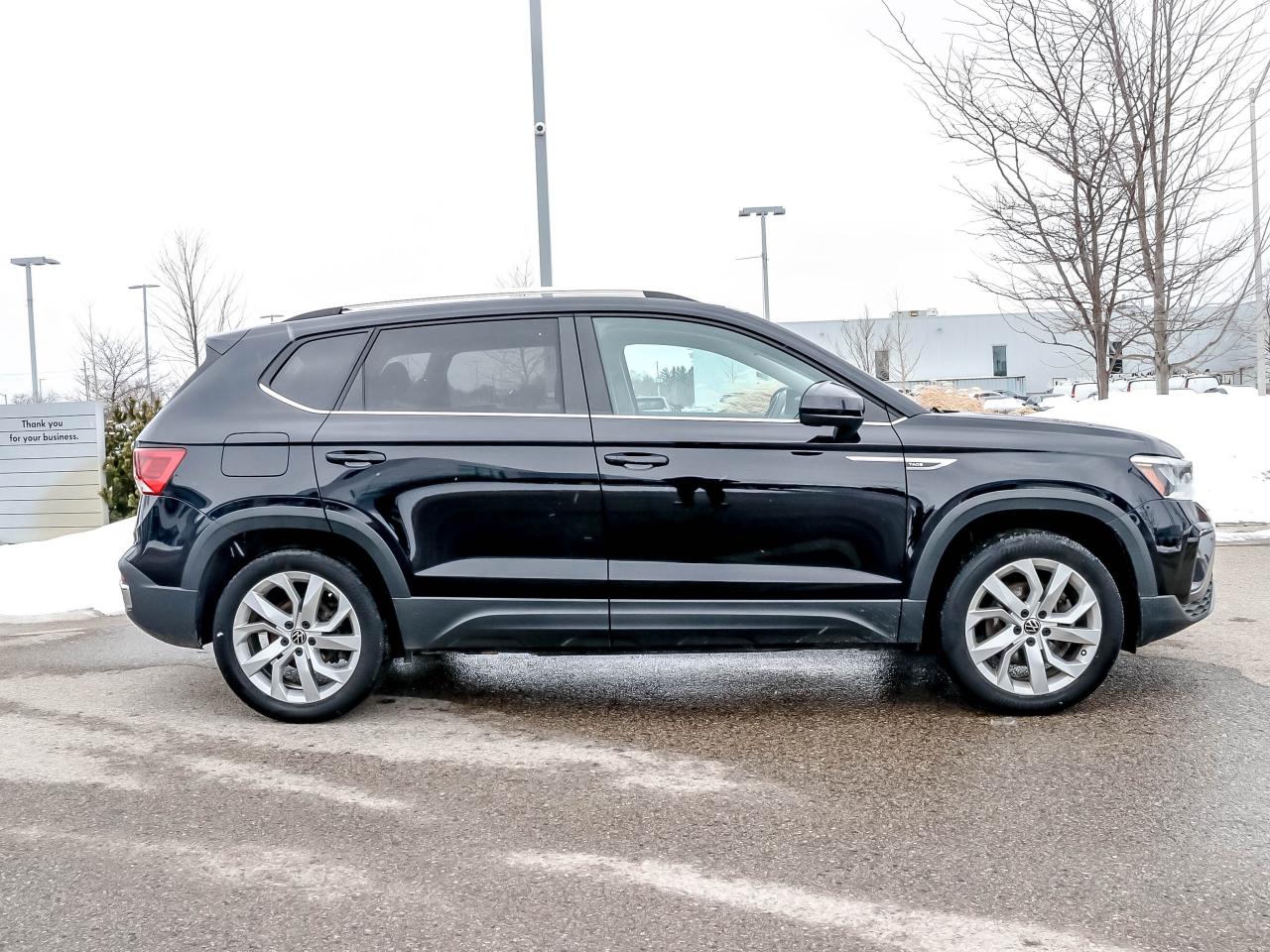 2022 Volkswagen Taos Comfortline 4Motion Photo