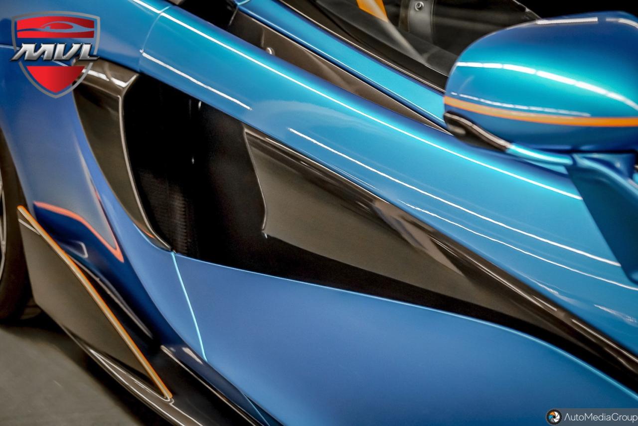 2020 McLaren 600LT  Photo