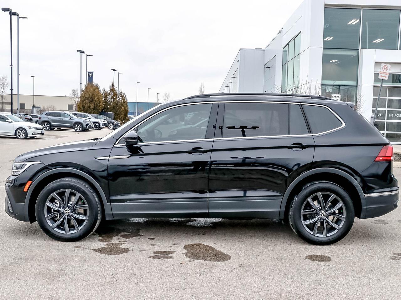 2022 Volkswagen Tiguan COMFORTLINE 4Motion Photo