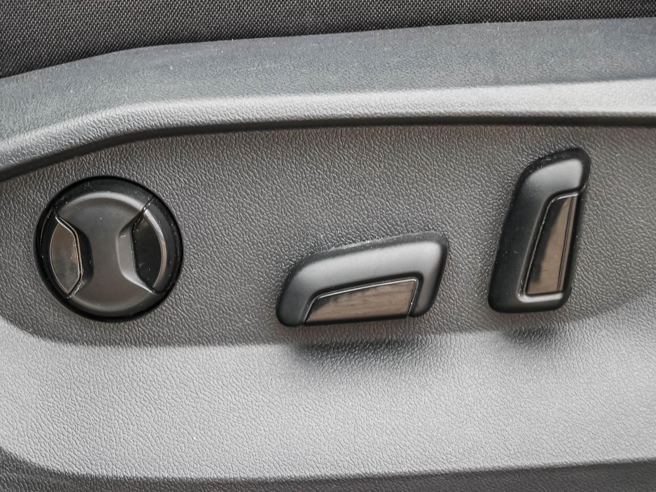 2022 Volkswagen Tiguan COMFORTLINE 4Motion Photo