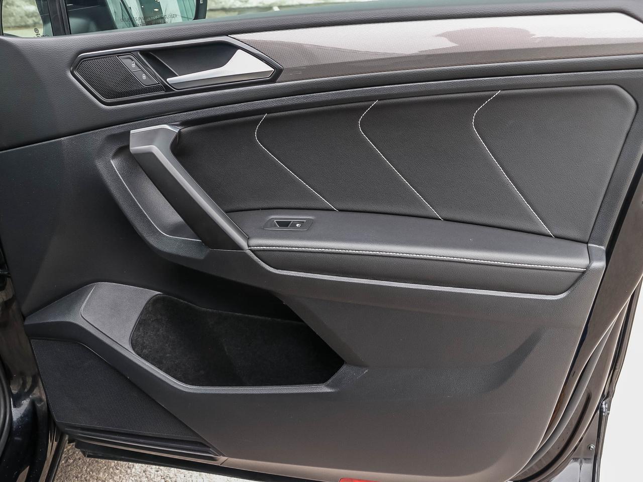 2022 Volkswagen Tiguan COMFORTLINE 4Motion Photo