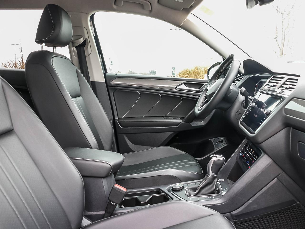 2022 Volkswagen Tiguan COMFORTLINE 4Motion Photo