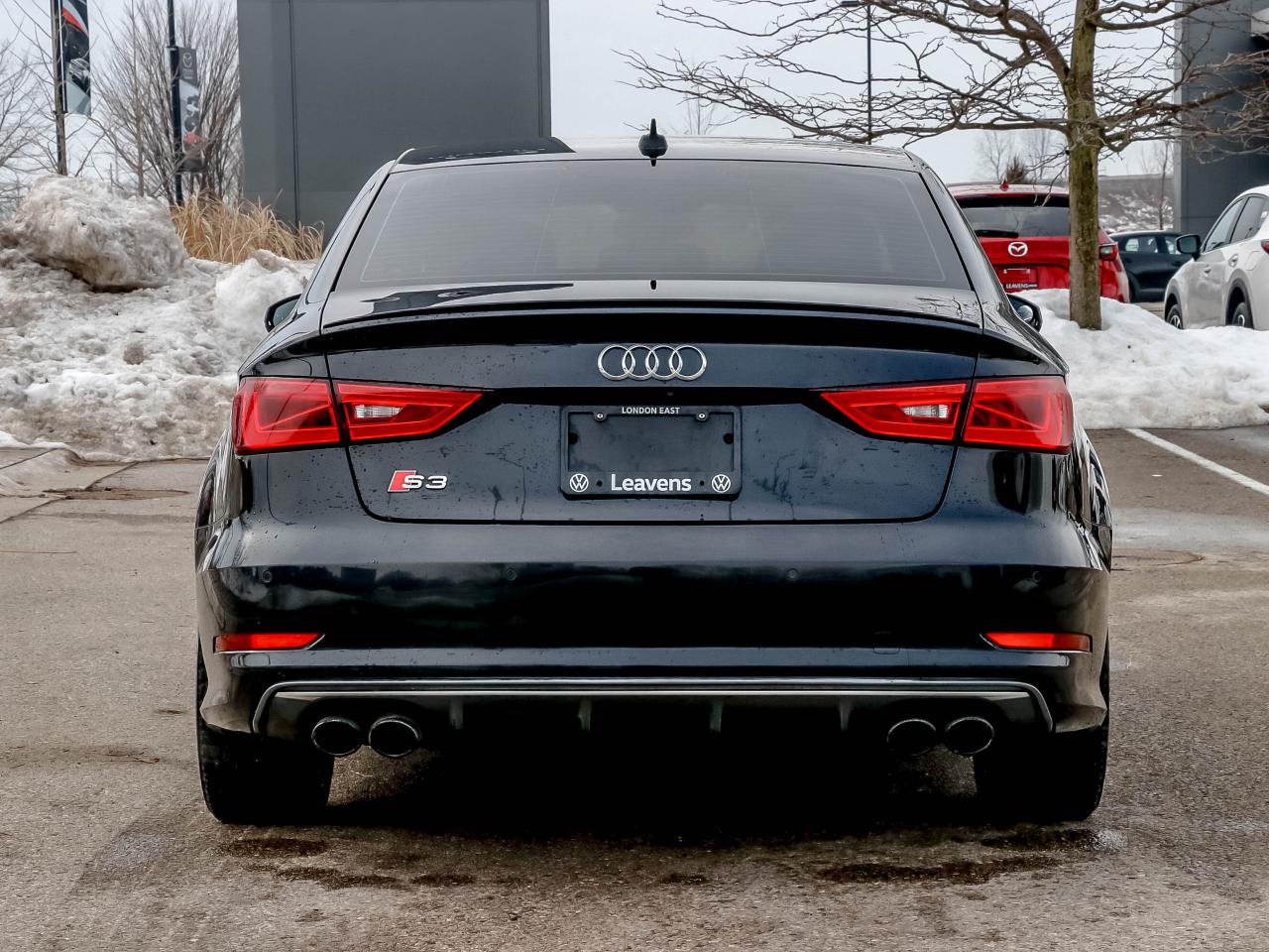 2015 Audi S3 Sedan 4dr Sdn quattro 2.0T Technik Photo4