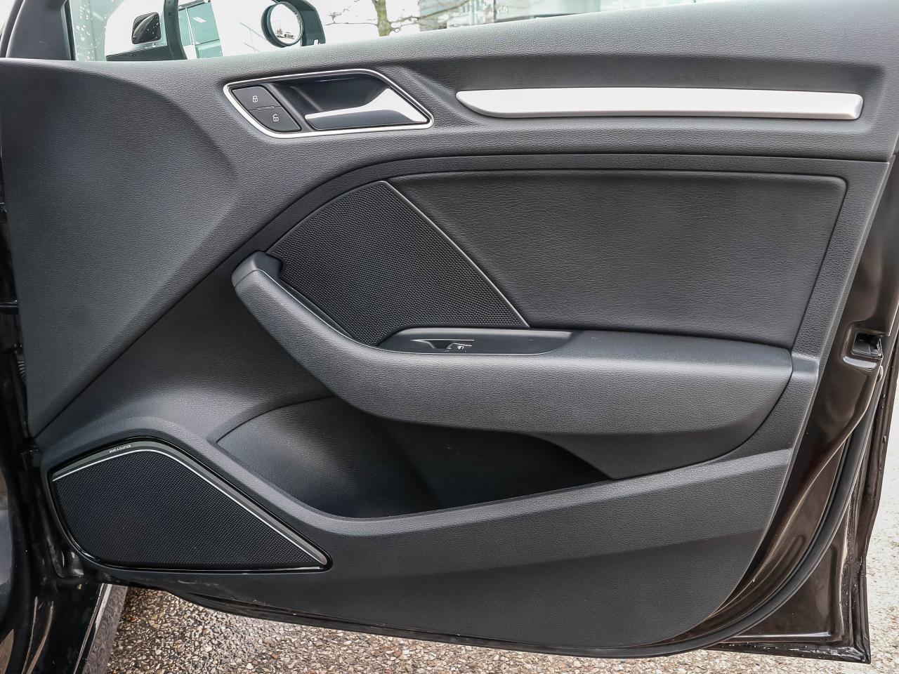 2015 Audi S3 Sedan 4dr Sdn quattro 2.0T Technik Photo