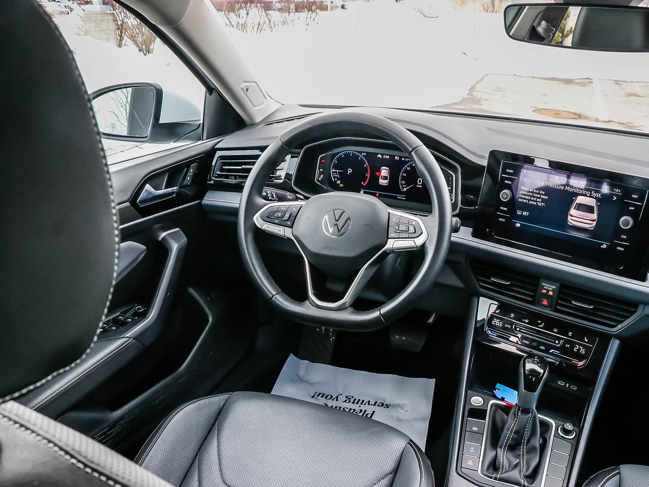 2025 Volkswagen Jetta Highline auto Photo