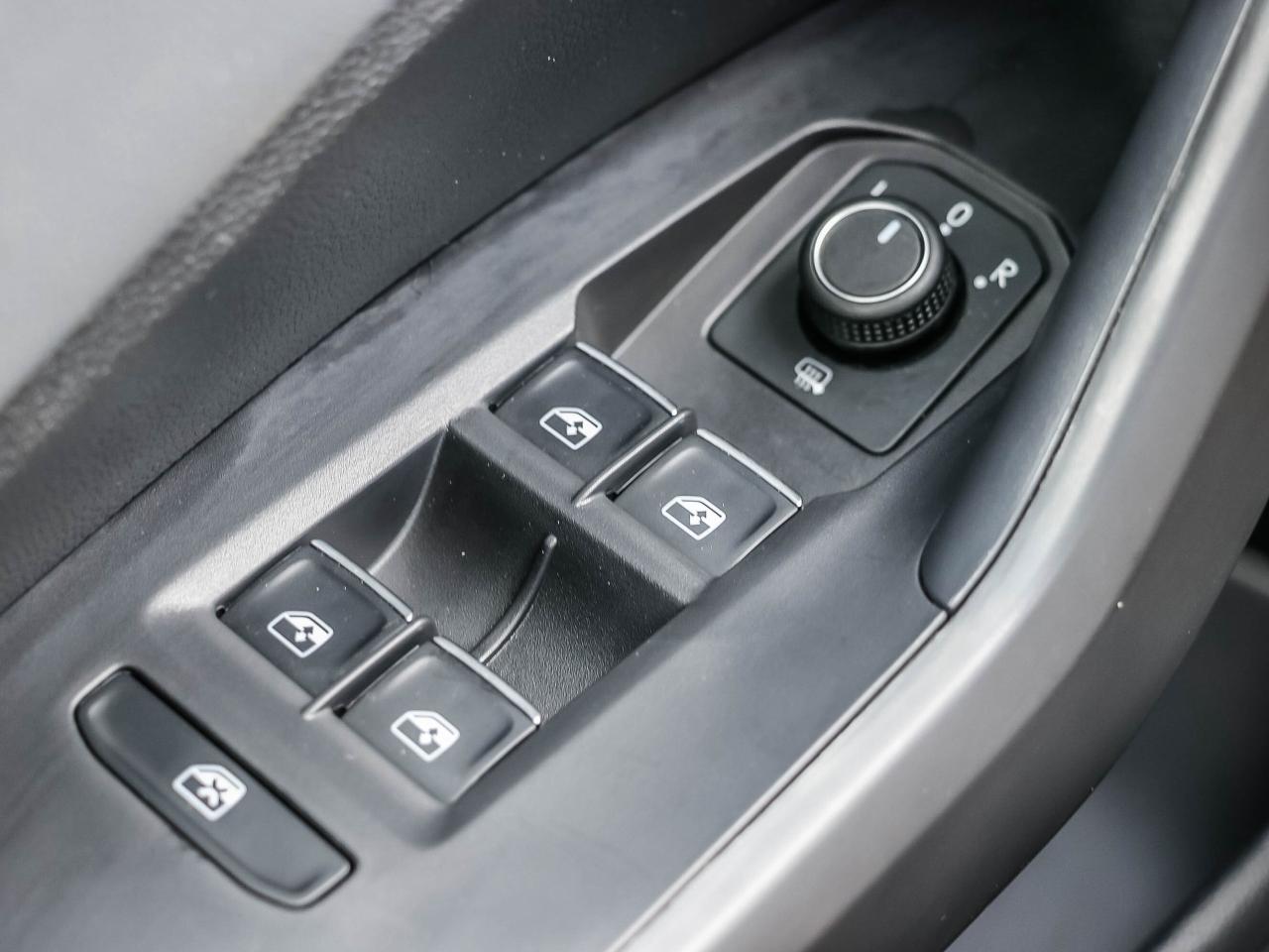 2025 Volkswagen Jetta Highline auto Photo