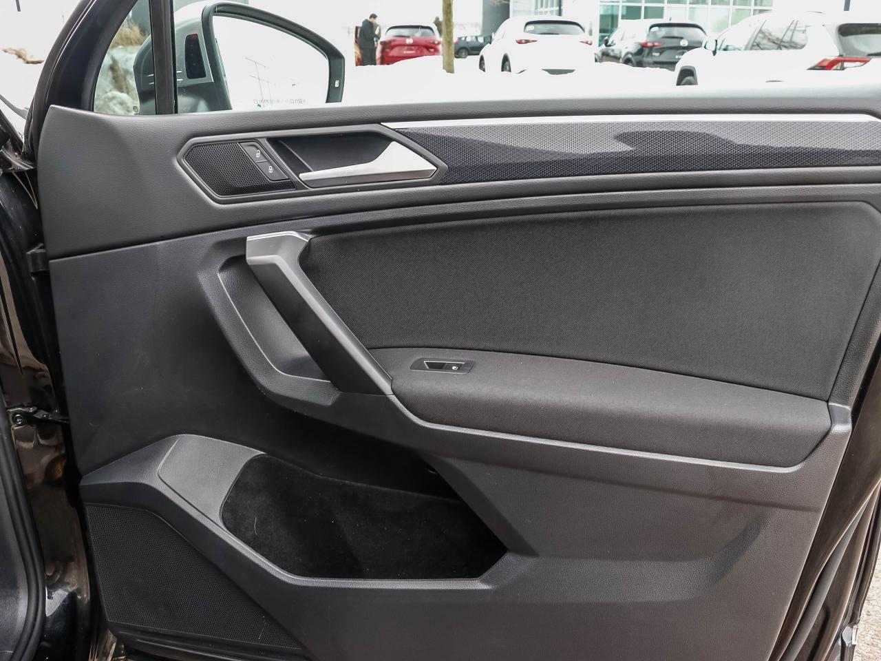 2021 Volkswagen Tiguan United 4MOTION Photo