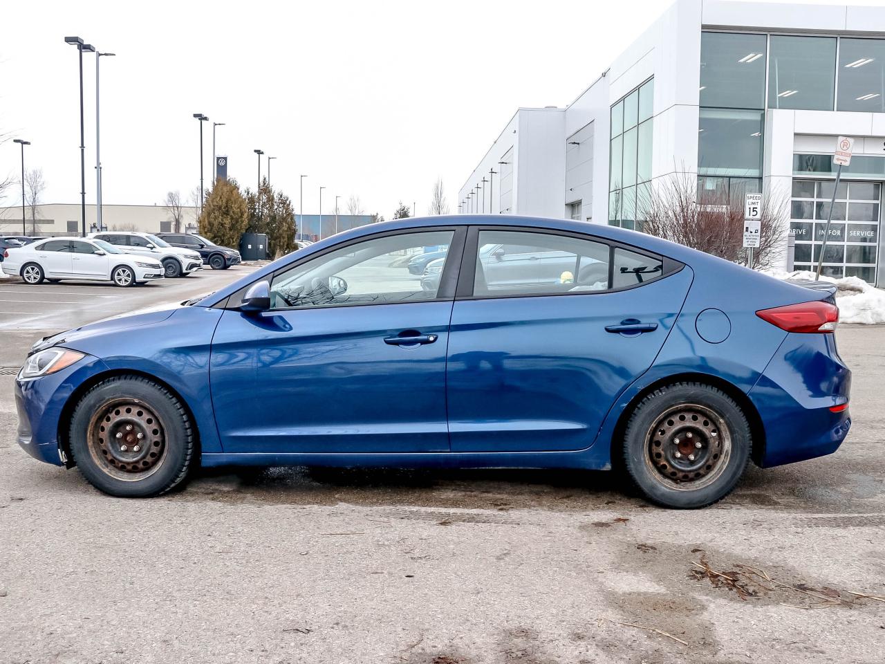 2017 Hyundai Elantra 4DR SDN AUTO LE Photo